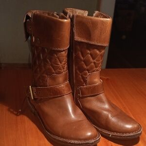 UGG Brown Leather Boots Size 6.5